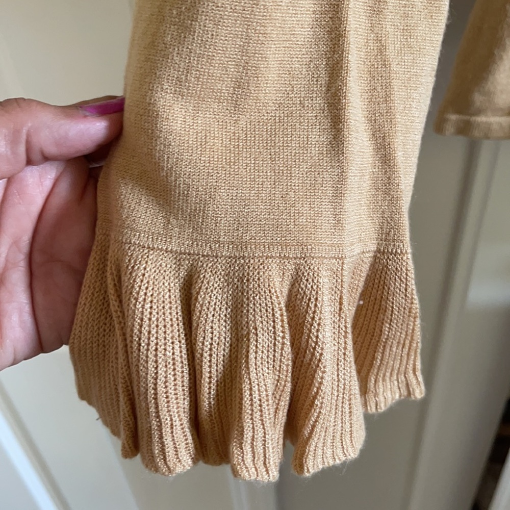 Sweater - Picture 3 of 3